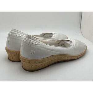 Grasshoppers White Canvas Slip On Women’s Size 7.5 Comfort Wedge Cork Beach